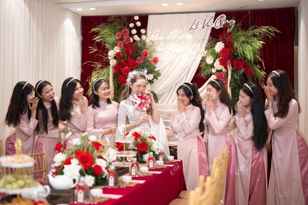 trang trí bàn gia tiên